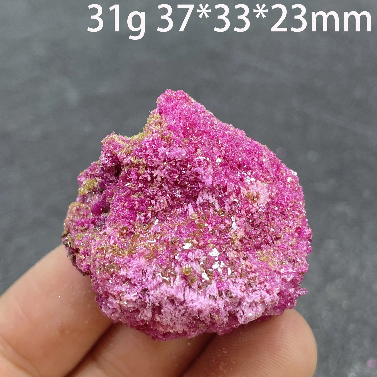 

Африканский сотовый рубин кристалл кварц