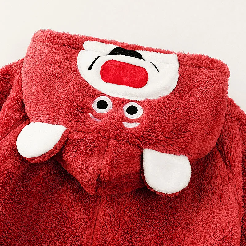 Коралловый бархатный кигуруми для взрослых клубничный медведь аниме