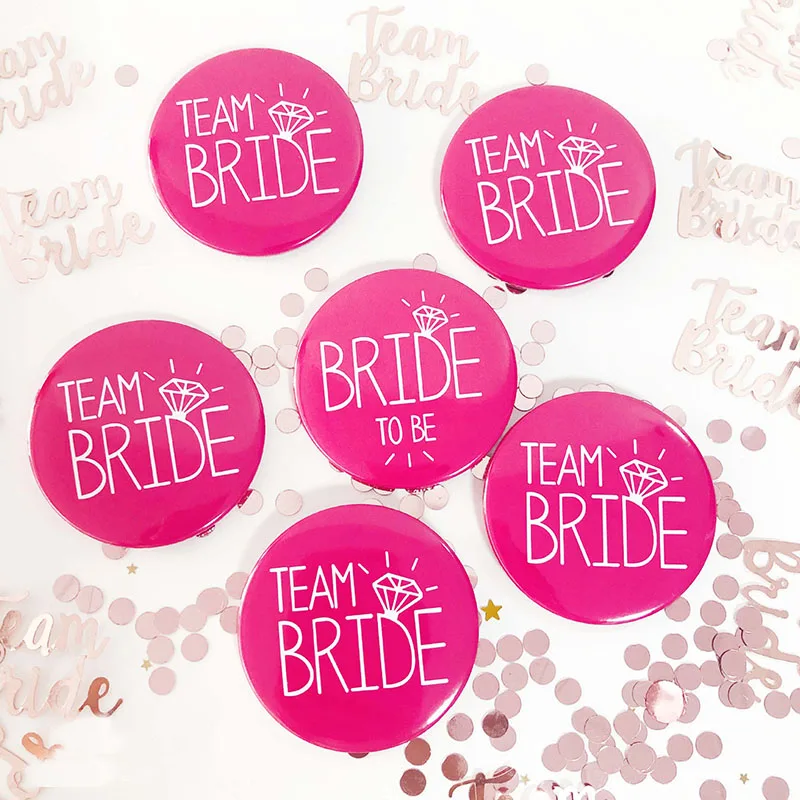 

10pcs Wedding event Team Bride to be Button 5.8cm Badge Diomant Heart design Marriage Hen party Bachelorette party supplies