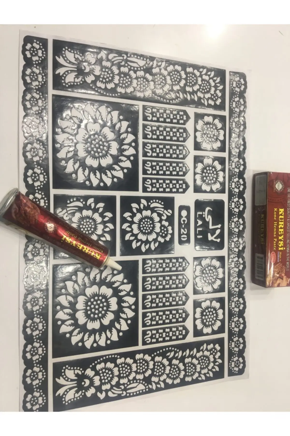 

KureyiKrmz Indian henna Set henna bride veil welon