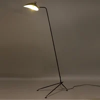 DaWn Spider Serge Mouille LED Floor Lamp Design Black Iron Manti Arm Standing Lamp Industrial Lighting Bedroom Wooden Floor Lamp