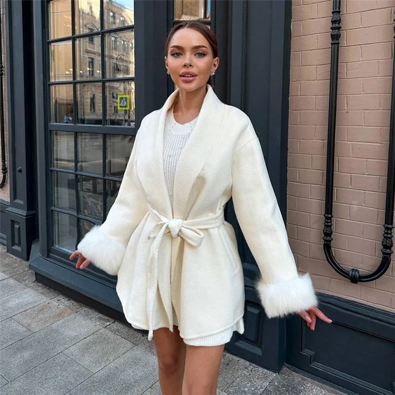 Рисунок 2 - Женский укороченный Тренч