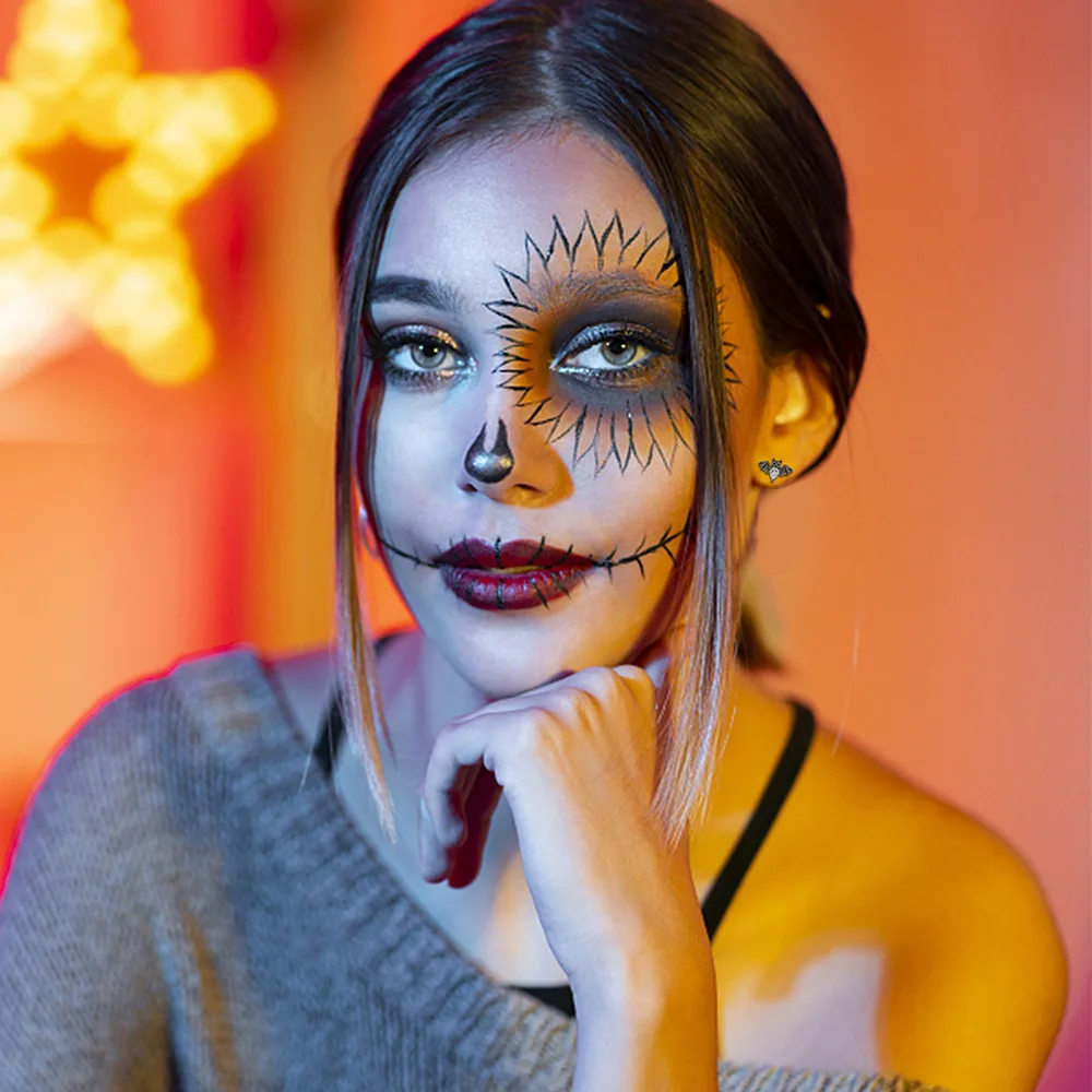 1 пара милые и интересные черные серьги в виде летучей мыши инкрустированные