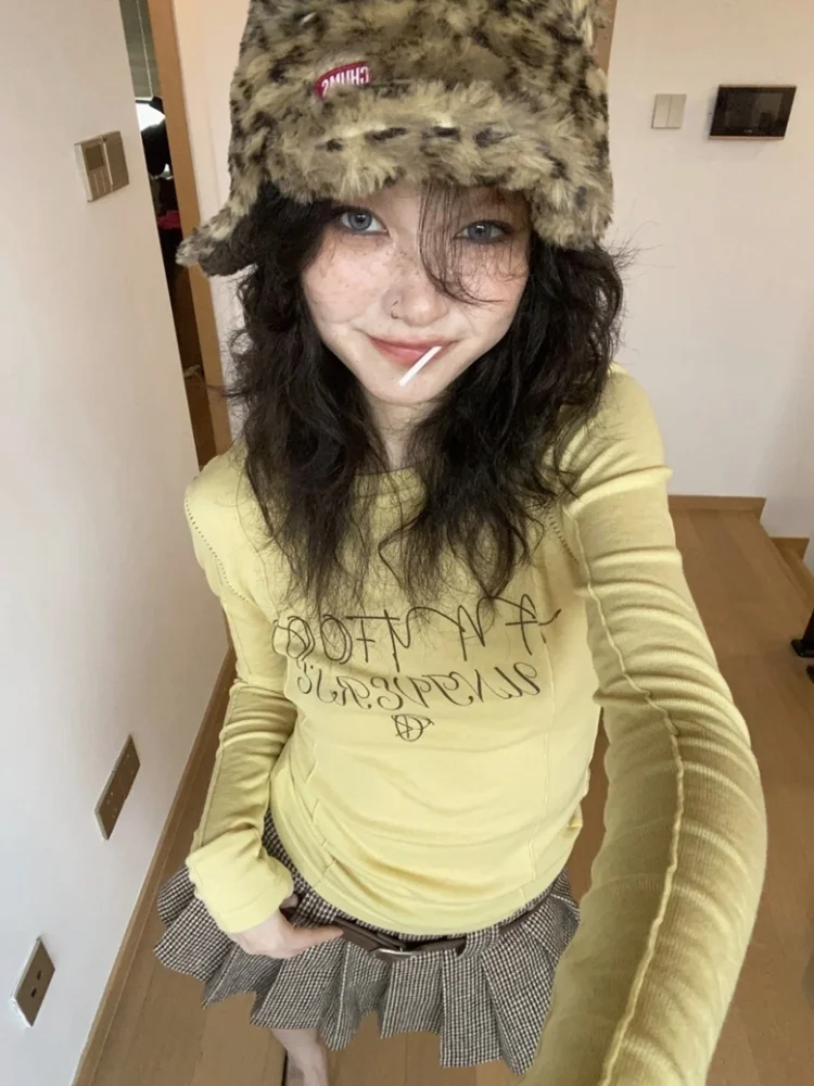 HOUZHOU Y2K Grunge Graphic Tshirts Women Harajuku Streetwear Yellow Long Sleeve Tees 90s Aesthetic Slim Crop Tops Fairy Egirl