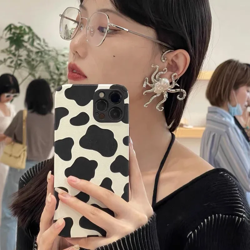 Большие жемчужные серьги-осьминоги в стиле барокко