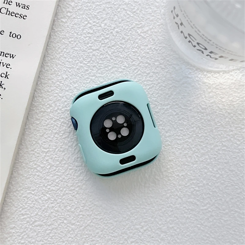 Мягкий силиконовый чехол для Apple Watch 7 41 мм 45