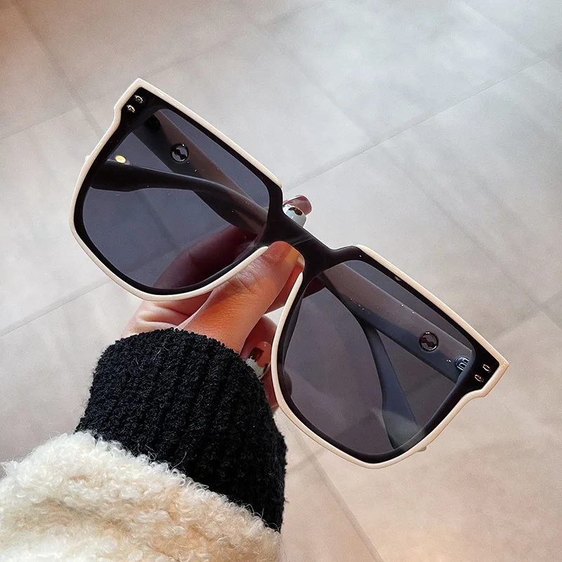 

Fashion Square Brand Design Sunglasses Women Vitage Yellow Platic Summer Trend Shade Sun Glasses Outdoor PoPular UV400 2022