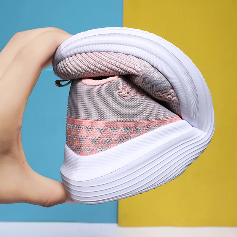 Women Lightweight Fitness Gym Sports Shoes Walking Training Running Shoes Breathable Non Slip Outdoor Camping Jogging Sneakers