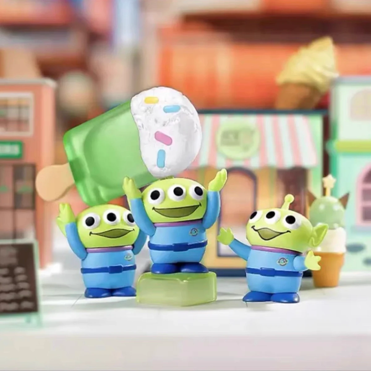 Оригинальная модель MINISO Pixar счастливый десерт уличная серия Женская фигурка