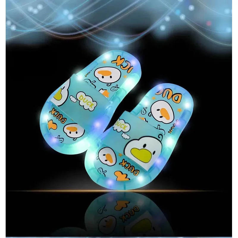 Сандалии для дома с милым утенком Мультяшные шлепанцы и улицы летние тапочки