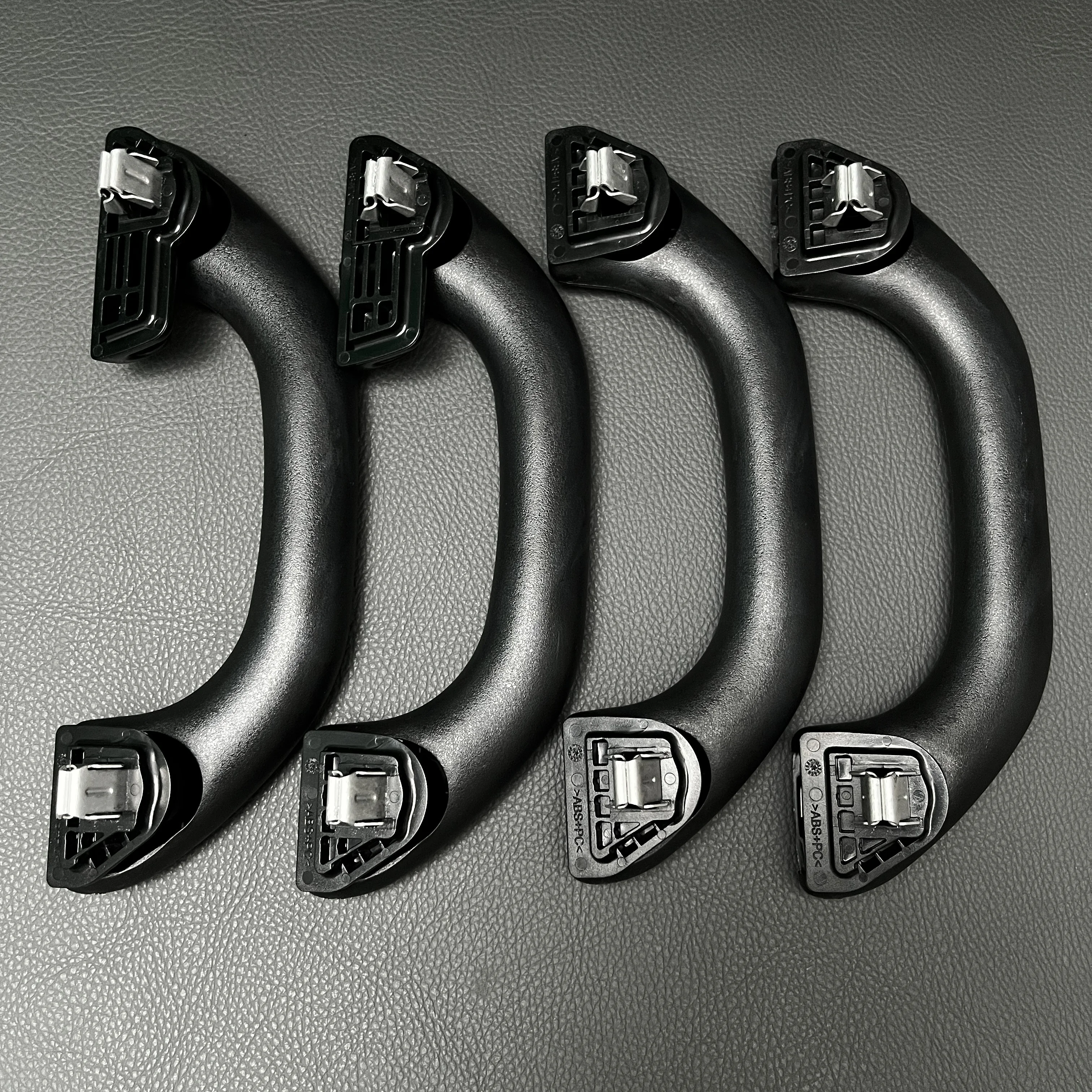 

6R0857607 1K8857607 Для VW Polo 5 6R 6C Scirocco MK3 Passat 2012-2018 Jetta MK6 Внутренняя ручка на крышу Потолочная ручка