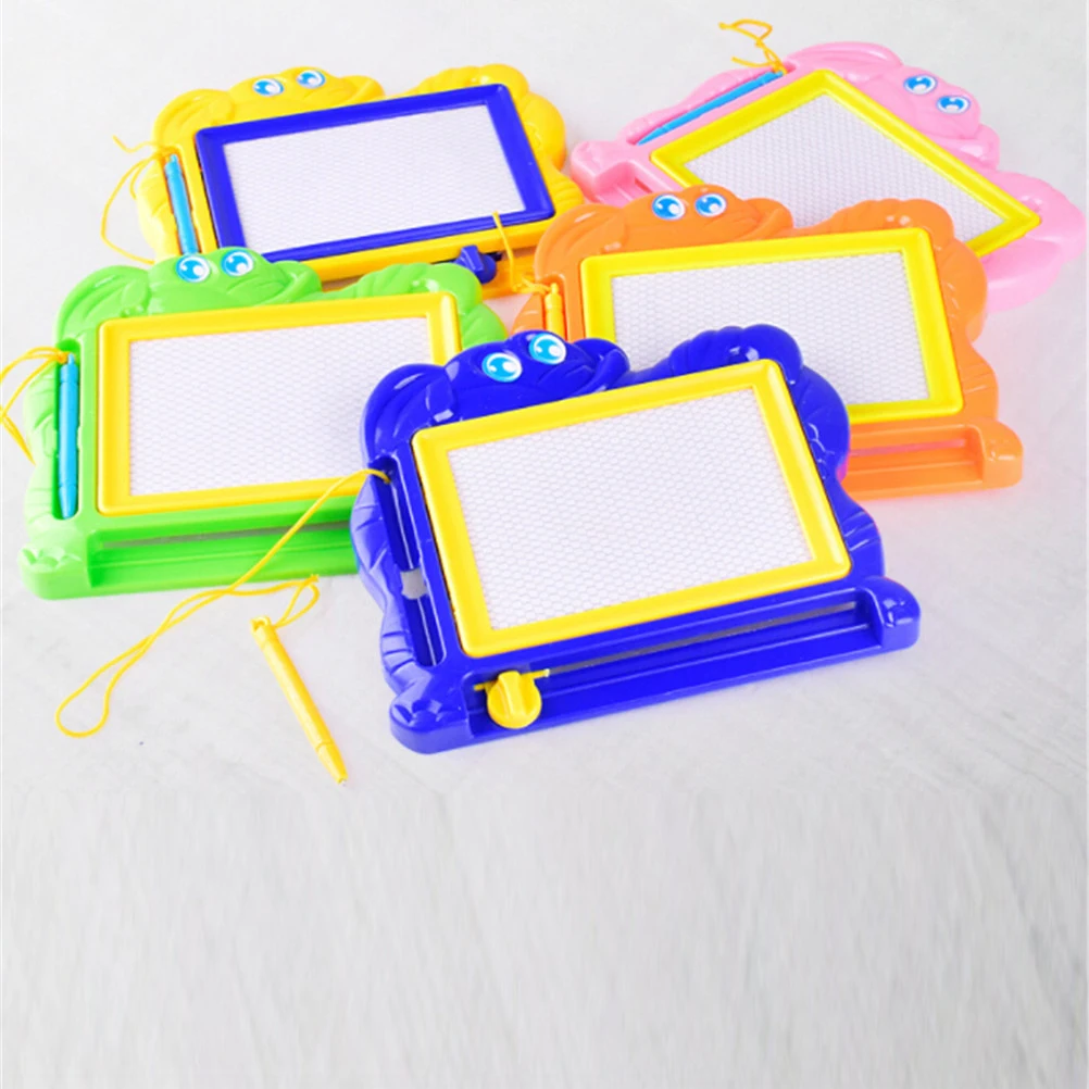 Обучающая детская магнитная доска для рисования со стираемыми элементами + ручка