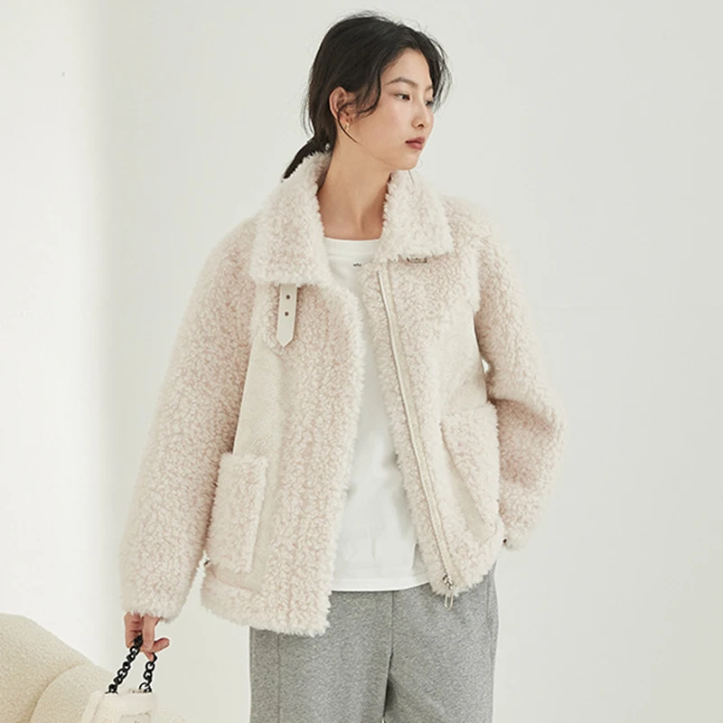 Lapel Fur Coat Women Thick Warm Loose Lambs Wool Coat Winter Fashion 2022 New Female Plush Jacket With Pocket Teddy Coat