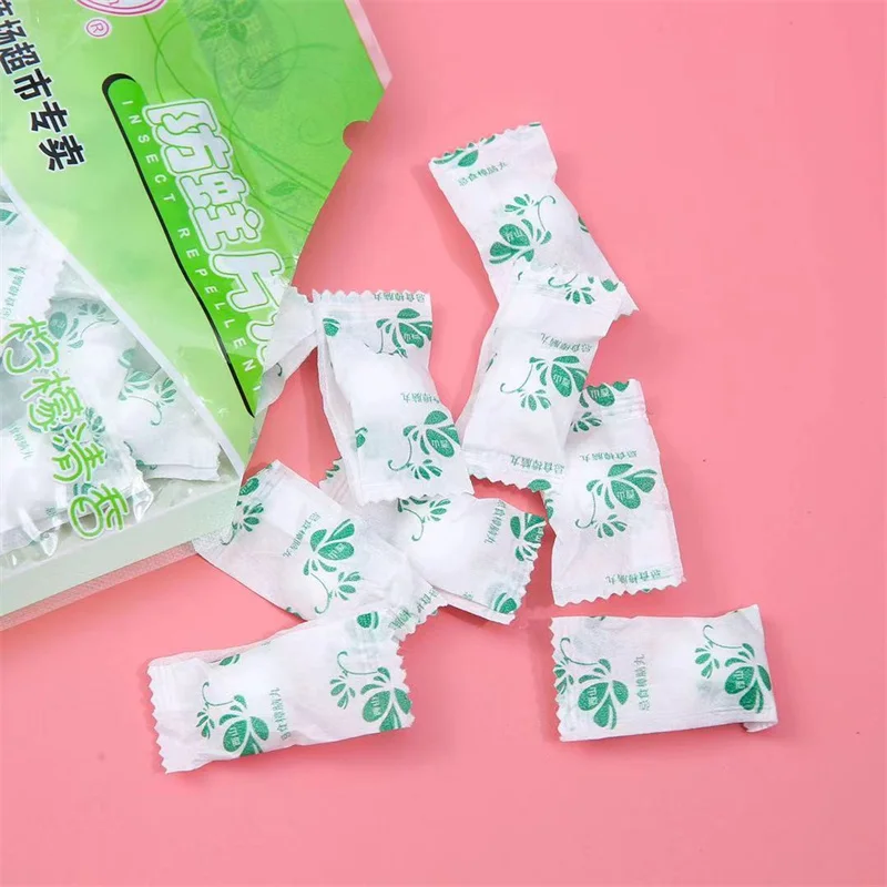 Дезодорант-антивлажность для обуви в шкафу