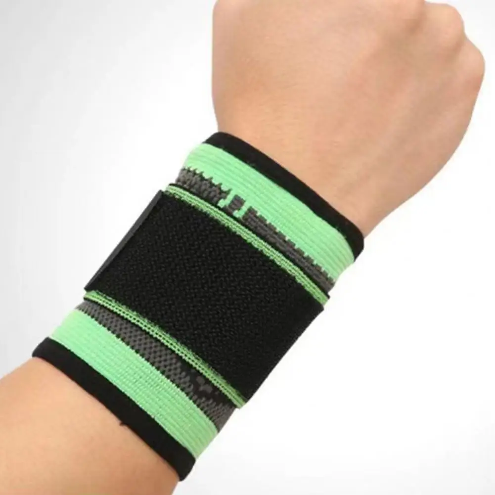 

1 Pair Wrist Brace Comfortable to Wear Easy Wearing Protective Elastic Unisex Sports Wrist Brace Wrist Support for Sports