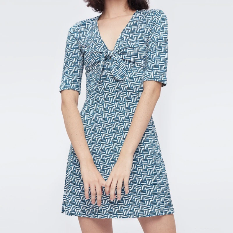 French Braided Texture Printing Mini Dress 2022 Summer New Fashion Commuter Women's Front Straps Waist Slim Short Robe