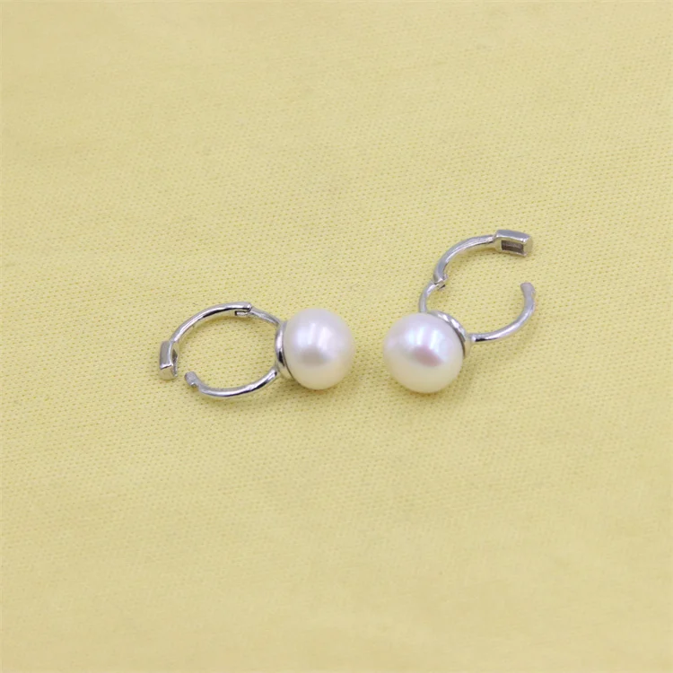 

ZFSILVER Trendy S925 Silver Sweet Freshwater Pearl Earrings Ears Hoop For Women Female Charm Jewelry Korean Statement Gift Party