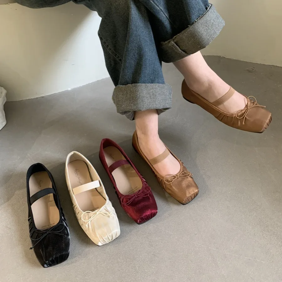 Туфли женские на плоской подошве мягкие повседневные кроссовки с бантом