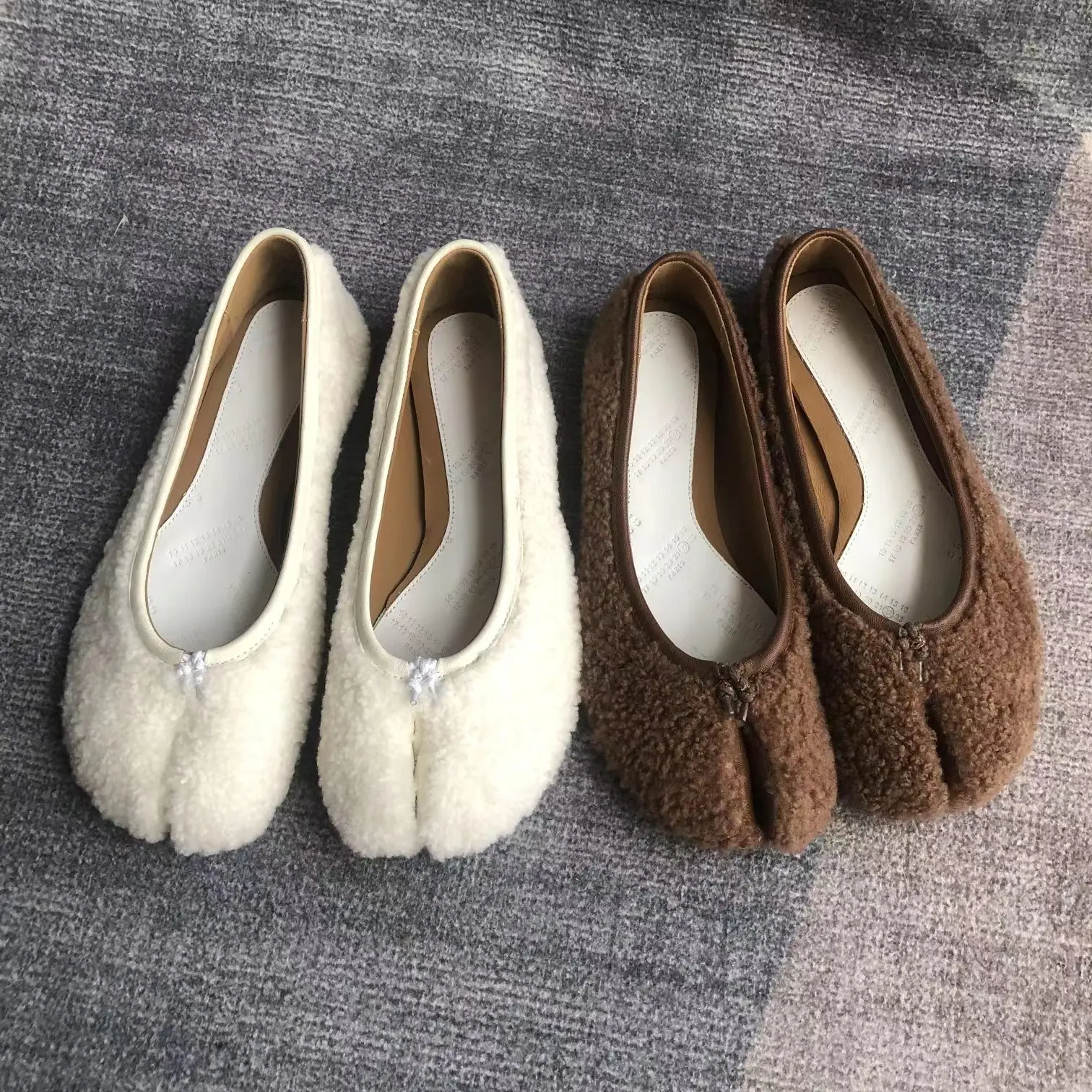Spring new flat heel M6 same non trademark split toe shoes sheepskin upper sheepskin lining multicolor classic women's shoes