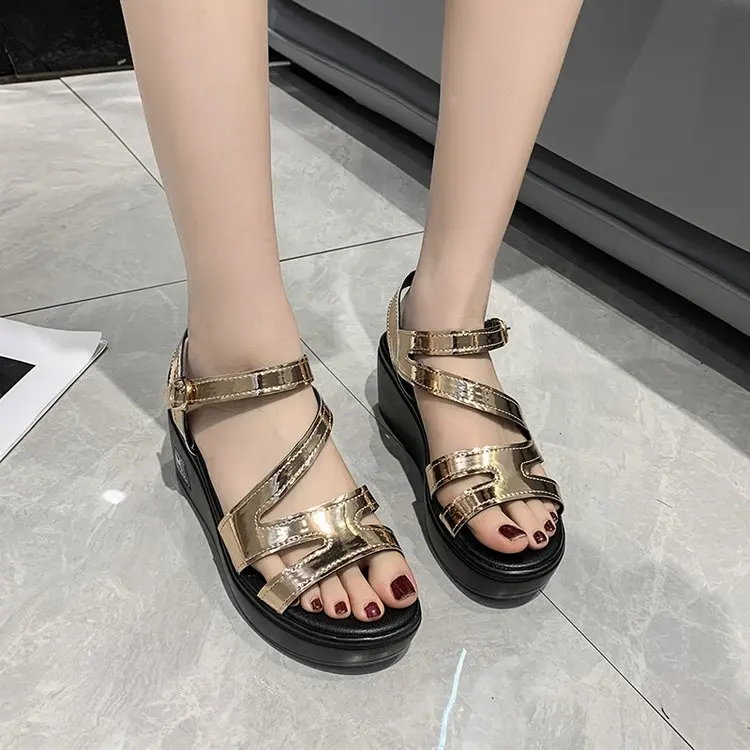 

Classic Simple and Simple Women's Sandals Thick-soled Thick-heeled High-heeled Sandals Summer Simple and Mature Women's Shoes
