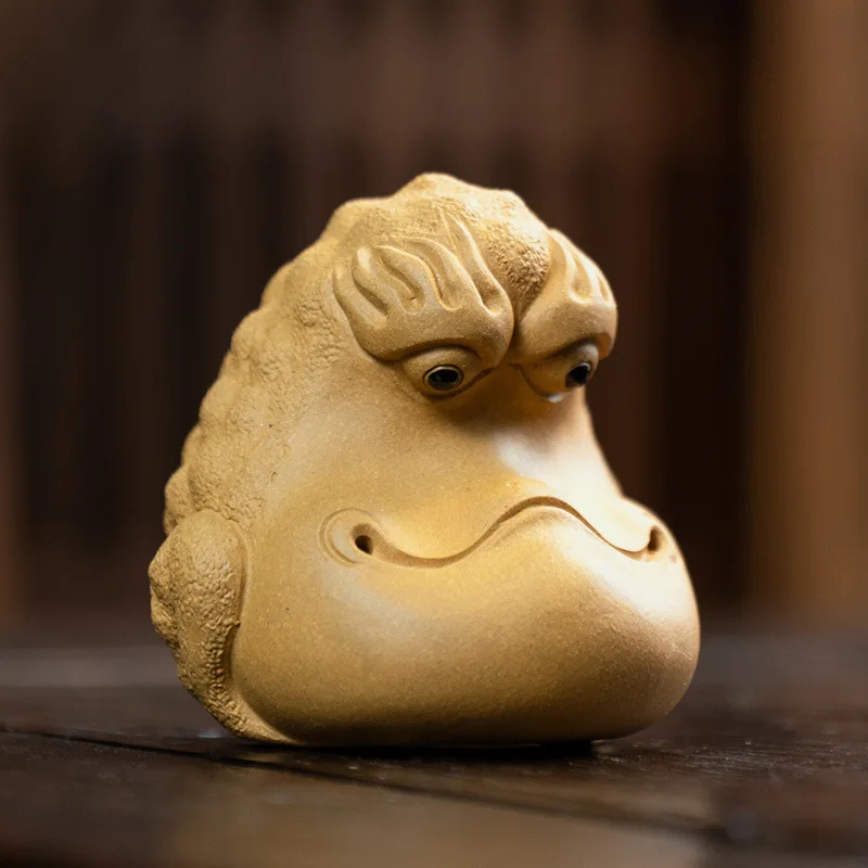 

Purple Clay Tea Pet Lucky Golden Toad Statue Animal Tea Figurine Ornaments Handmade Sculpture Tea Set Decoration Chinese Yixing