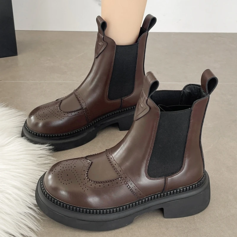 

Women Platform Ankle Chelsea Boots 2023 Winter Trend Mid Heels Shoes Chunky Goth Boots Designer New Motorcycle Snow Pumps Botas