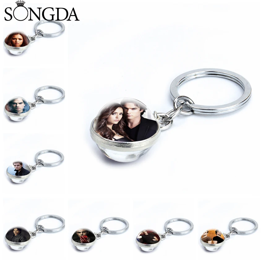 

The Vampire Diaries Keychain Elena Stefan Cosplay Pendant Metal Double Sided Glass Ball Keyring Key Holder Women Jewelry Gifts