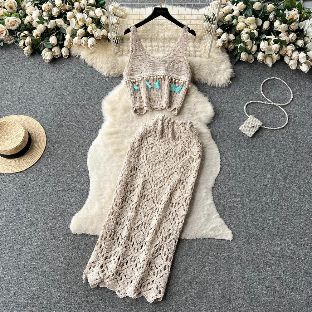 

Bohemian Tourism Resort Style Summer Strap Short Hooked Flower Tank Top+Mid length Halfskirt Two Piece Set