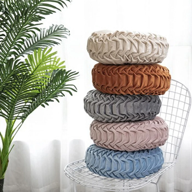 

Диванная подушка в европейском стиле, роскошная Бархатная подушка, плиссированное тканевое круглое колесо ручной работы, сиденье в виде ты...