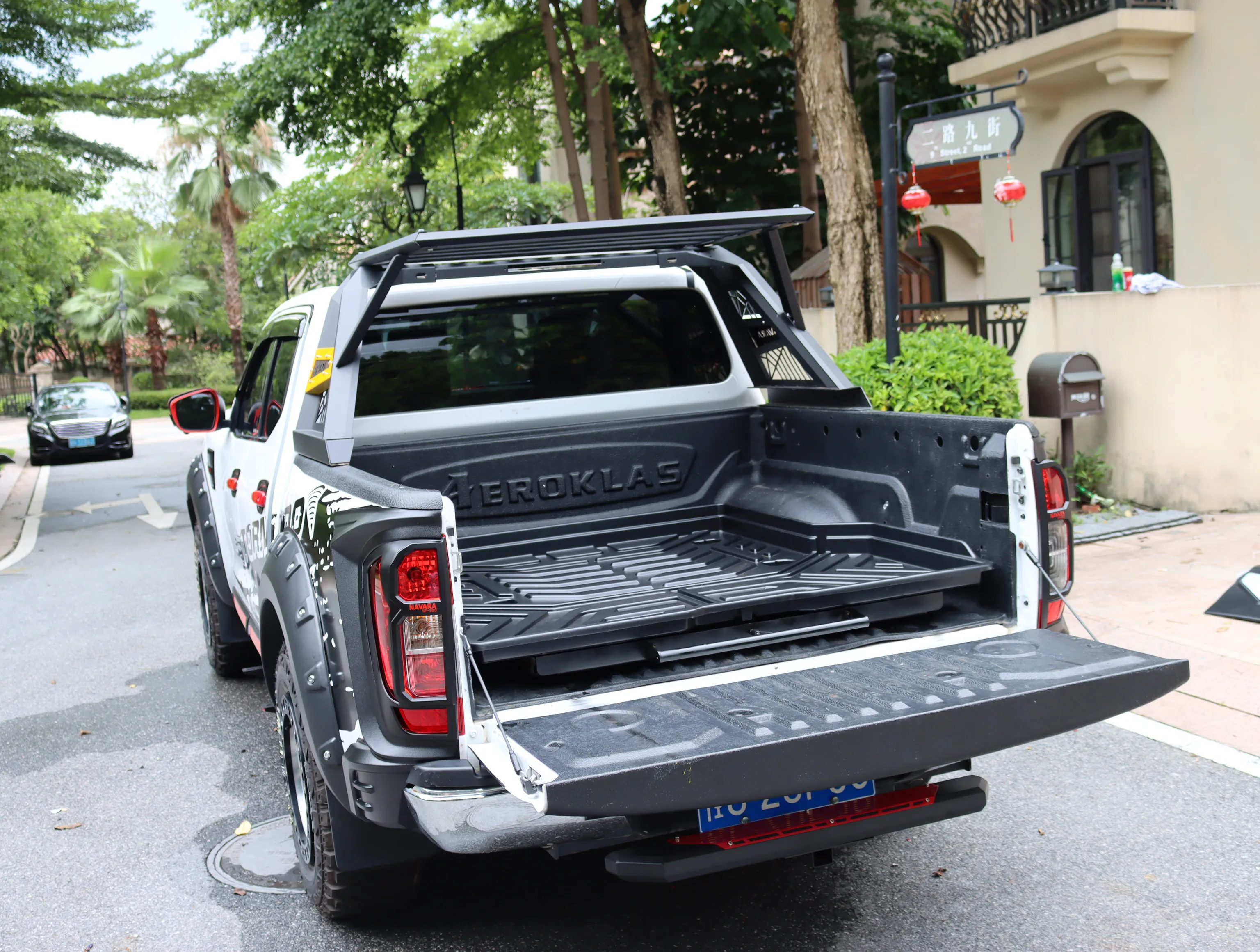 Новый дизайн автомобильные аксессуары подъемник для NAVARA np300 2012 ~ on