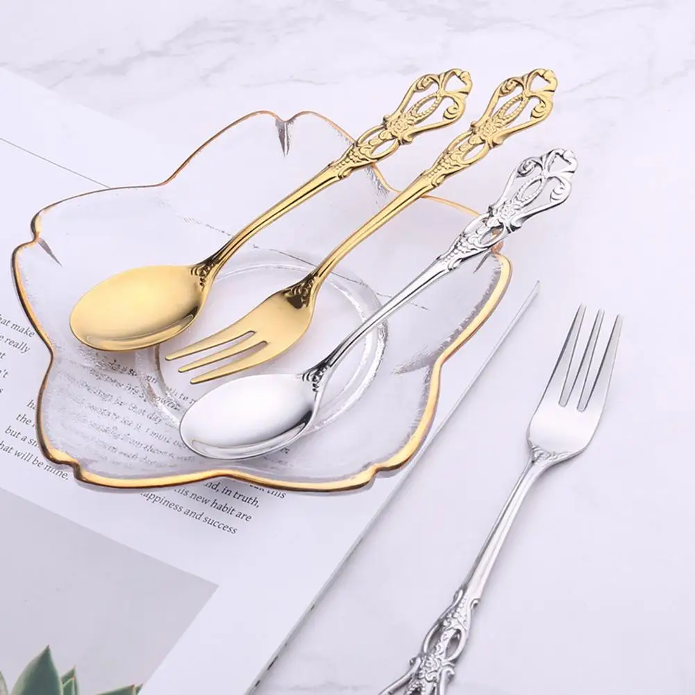 

Relief Pattern Coffee Spoon Rust-resistant Stainless Steel School Canteen Dessert Fork for Restaurant