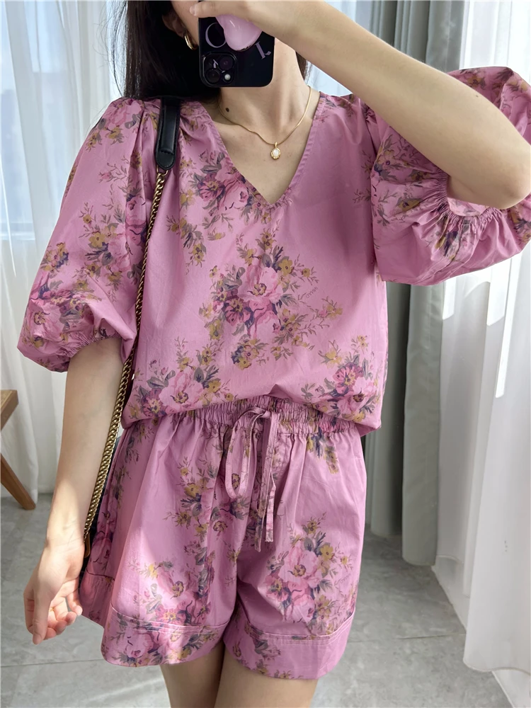 

Autumn 2023 Women's Vintage Two Piece Set Plant Printed V-Neck Shirt or Casual Wide Leg Pants