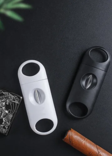 

Cigar Cutter Sharp Stainless Steel Cigar Guillotine Pocket V-Cut Clipper Cigar Accessories Scissors