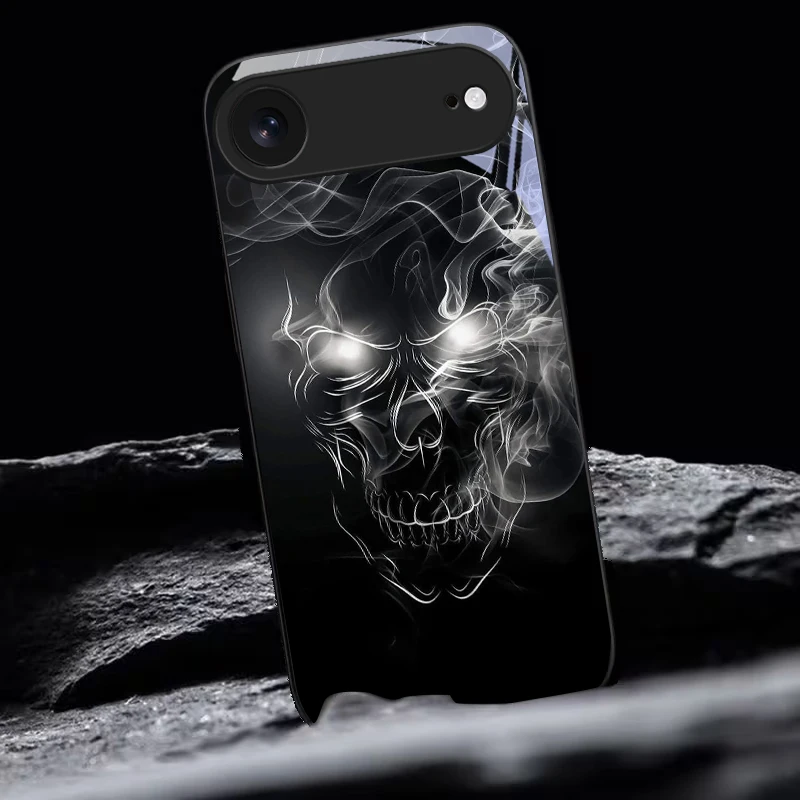 Фото Чехол для телефона из черного стекла с неоновым дымчатым черепом для iPhone 11 Pro 12 13 mini 14 15 Pro Max 16 E 17 Air XS Max XR 8 7 Plus Xs. №5