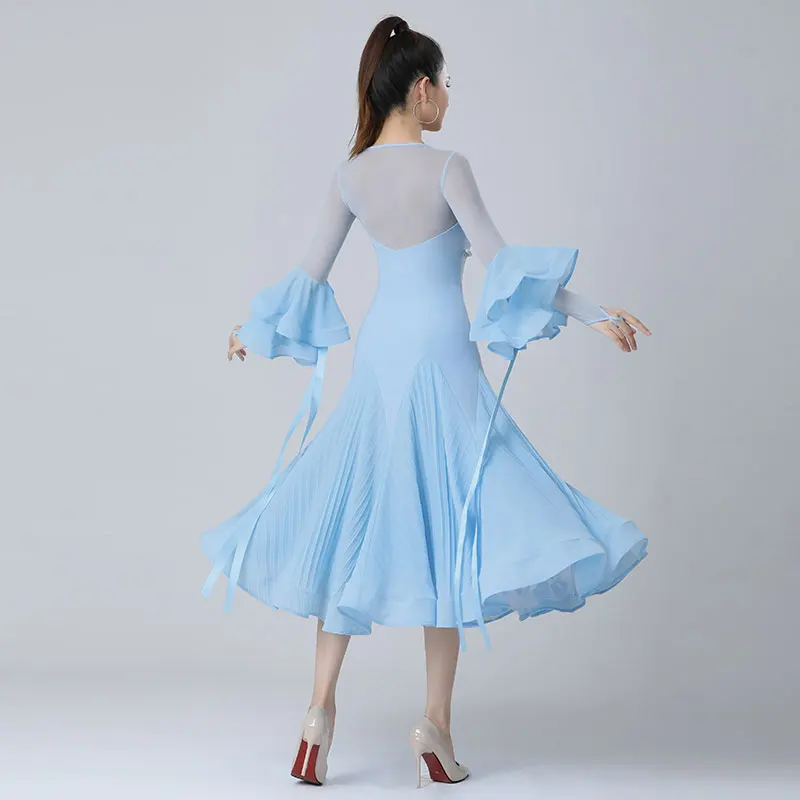 Женское платье для танцев