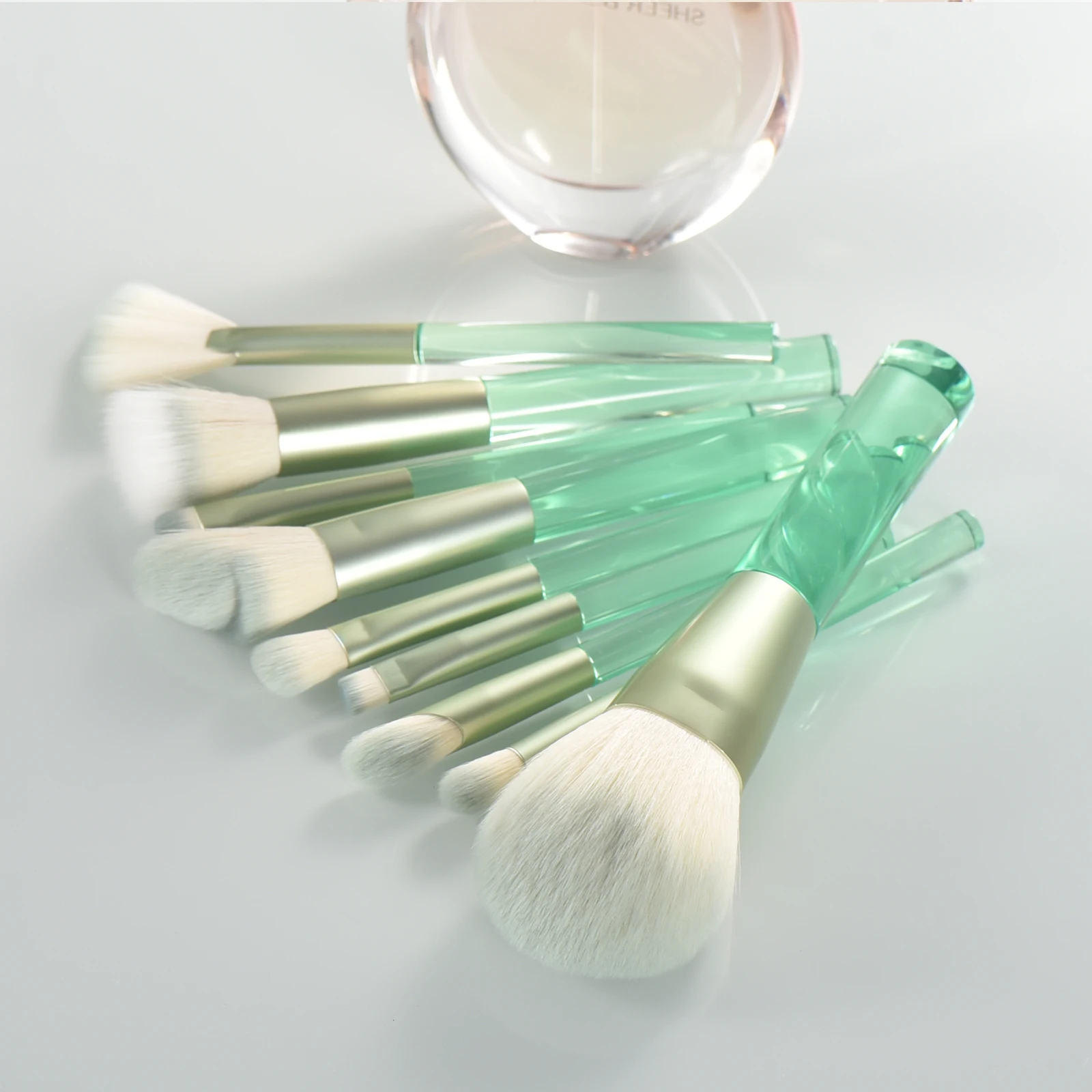 

KOSMETYKI 9 Premium clear makeup brush Powder Foundation Brush Contouring Brush Eyeshadow brush Beautiful brush