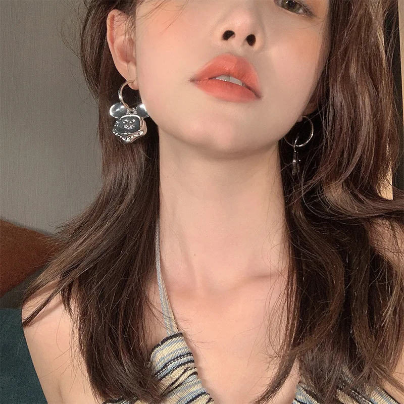 Disney Микки Маус S925 Серебряная Игла Креативные Карикатурные Женские Серьги Дизайн Стиль Простое Темпераментное.