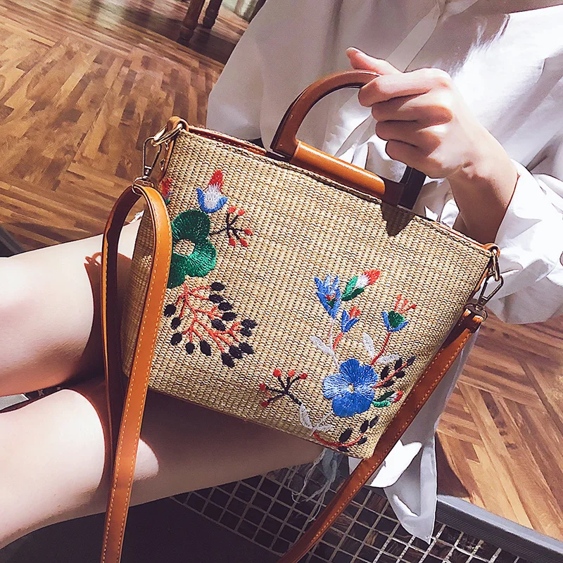 

bag Fashion Women New Handbag Women's Designer Big Tote bag Braided Embroidery Flower Shoulder bag Large capacity Beach bag