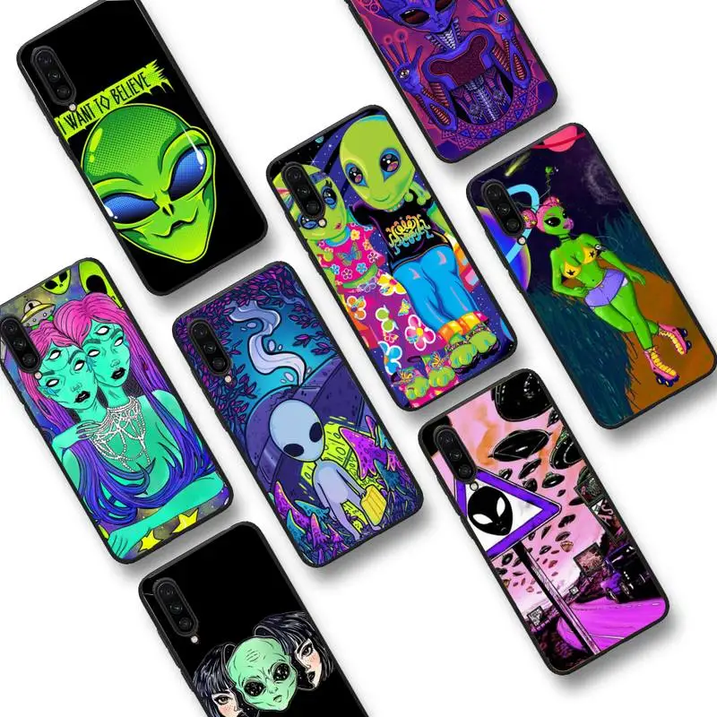 

Aesthetics Cartoon alien space Phone Case For Xiaomi Mi 5X 8 9 10 11 12 lite pro 10T PocoX3pro PocoM3 Note 10 pro lite