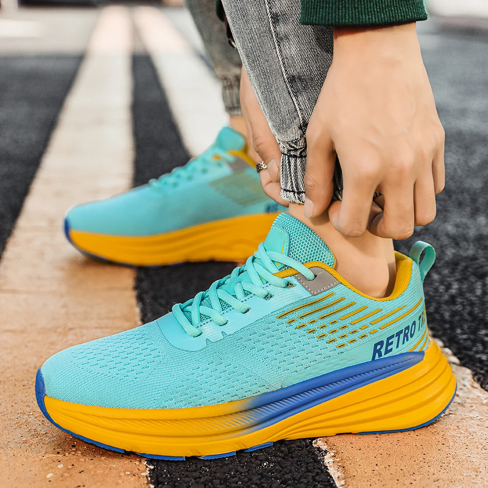 2023 New Men's Running Shoes Cushion Fashion Outdoor Sports Jogging Sneakers Design Classic Plus Size 36-45 Couple Women's Shoes