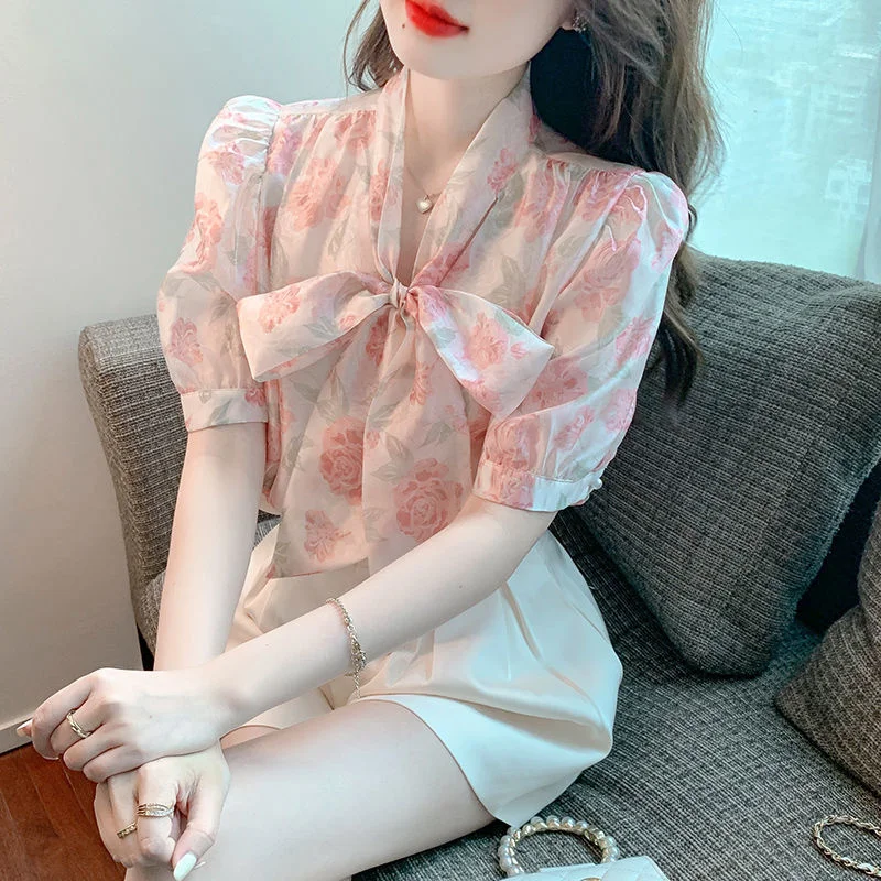 

Blouse Women's 2022 Summer Fashion Bow Tie Lace Up Floral Printed Shirt Elegant Thin Gentle Wind And Snow Spinning Top Shirt