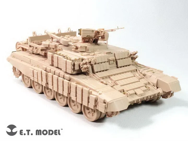 ET Модель E35-268 Русская БМР-3М Бронеавтомобиль для очистки шахт с фотогравировкой