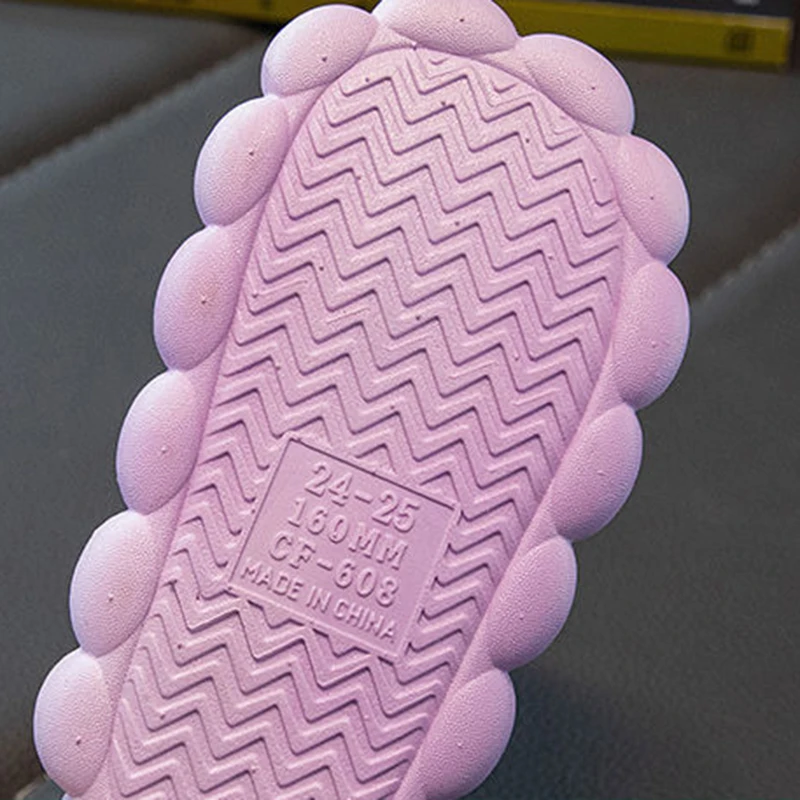 Летние детские тапочки с милыми животными и принтами удобные для домашнего