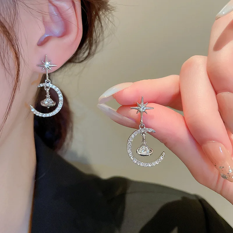 

Korean Fashion Diamond Star Moon Earrings for Women New Creative Design Earring Small Audience Earrings Jewelry Wholesale Girl