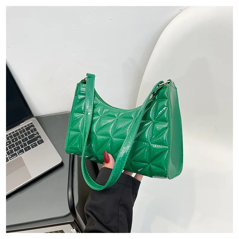 

Women's Handbags Trend 2023 Designer Retro Casual tote bags for Women Glossy Luxury Designer Shoulder Bag Ladies Shopper Bag