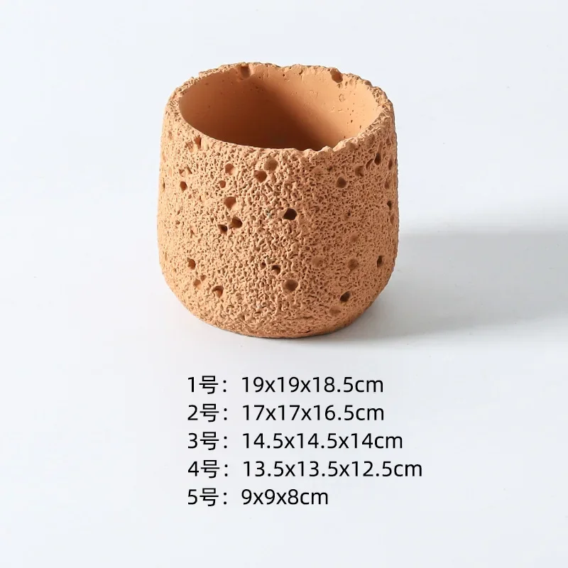 

Цветочный горшок из цемента