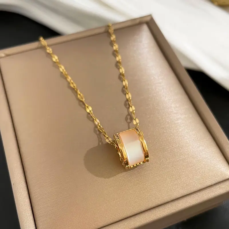 

Stainless Steel Pendant Necklaces For Women Rhinestone Hollow Out Cube Choker New Fashion Party Gift Jewelry