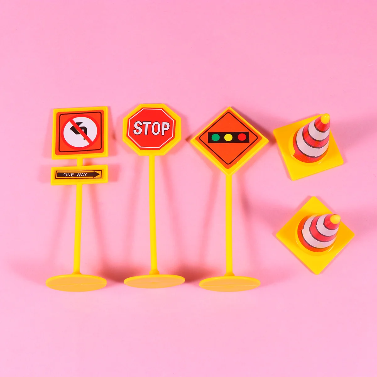 

5pcs Cake Topppers Funny Unique Creative Cake Decoration Cupcake Ornament for Birthday Banquet