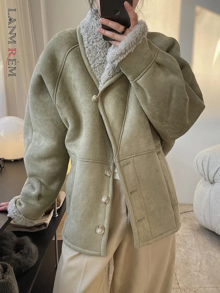 

[LANMREM] Fashion Faux Fur Thick Warm Coats For Women 2023 Winter New Lapel Single Breasted Minimalism Female Tops 26D7188