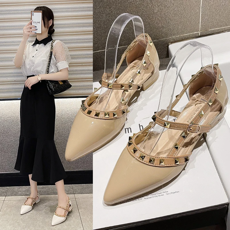 

2023 Брендовая женская обувь с острым носком, женская модная повседневная классическая обувь с заклепками, женская элегантная обувь на толстом каблуке